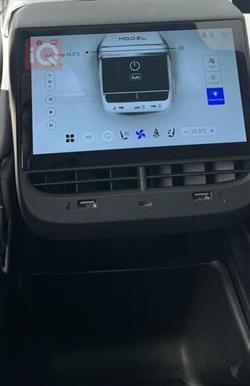 تسلا موديل 3